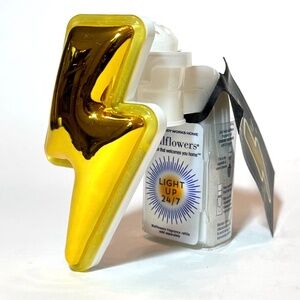 Neon LIGHTNING BOLT Plug